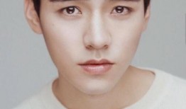 阿飞爆料龚俊视频播放,揭秘明星幕后生活片段